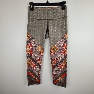 PRANA Pillar Printed Capri Legging Women's XS Aztec‎ Floral Green Tight Mid Rise